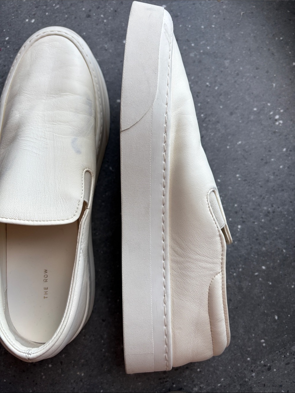 The Row women’s Cream Leather Slip-On Loafers - Picture 5 of 6